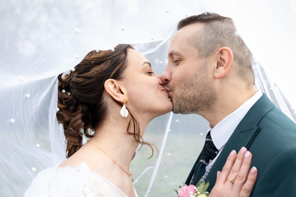 Mariage magique Demetrius Photographe domaine de tardais